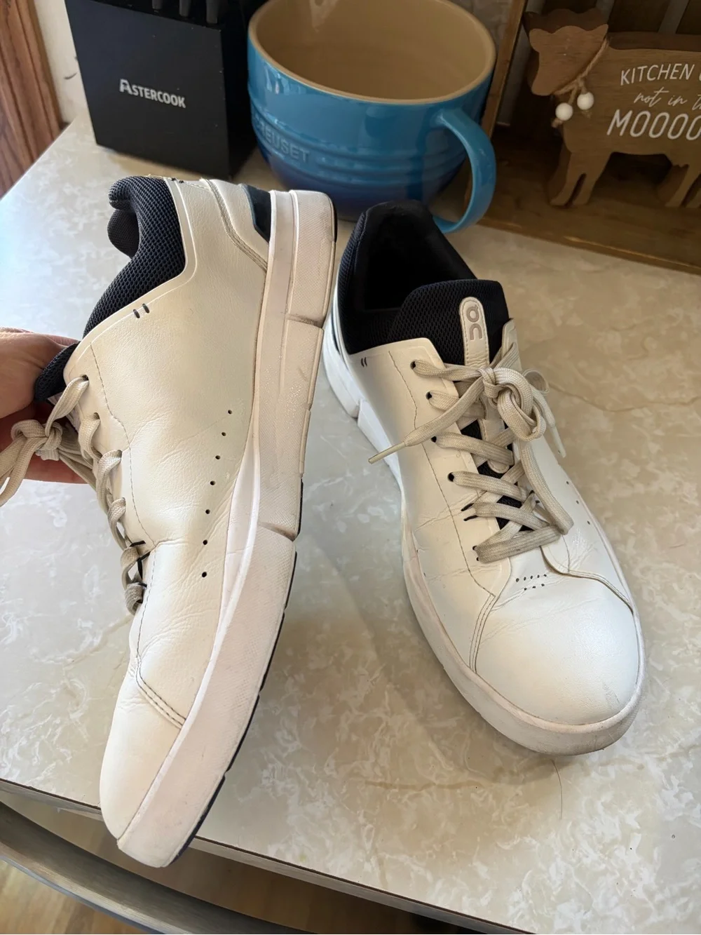 On Running The Roger Advantage White Leather Sneakers Men’s Size 13 Swiss Engine